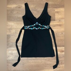 Be Smart vintage y2k sleeveless v neck tie back embroidered top size 5 6